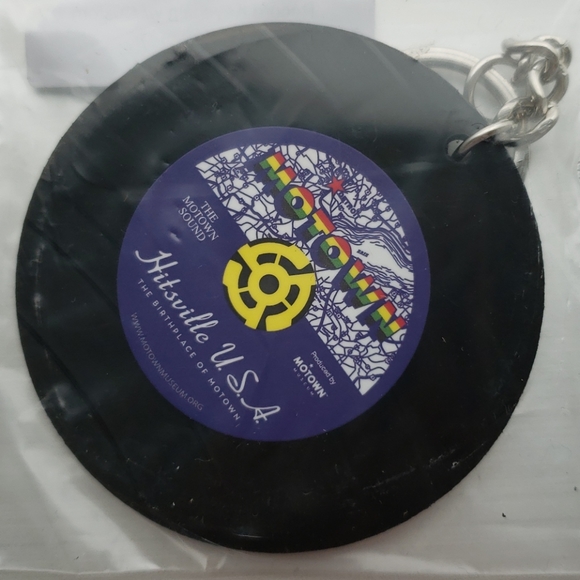 Mini Record Keychain set - Picture 3 of 5